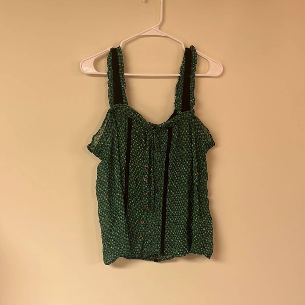 Super cute anthropologie shirt